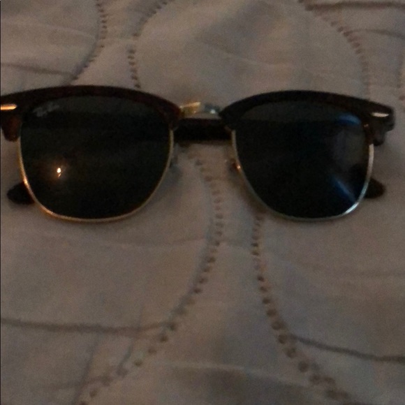 Ray ban sunglasses - Picture 2 of 3